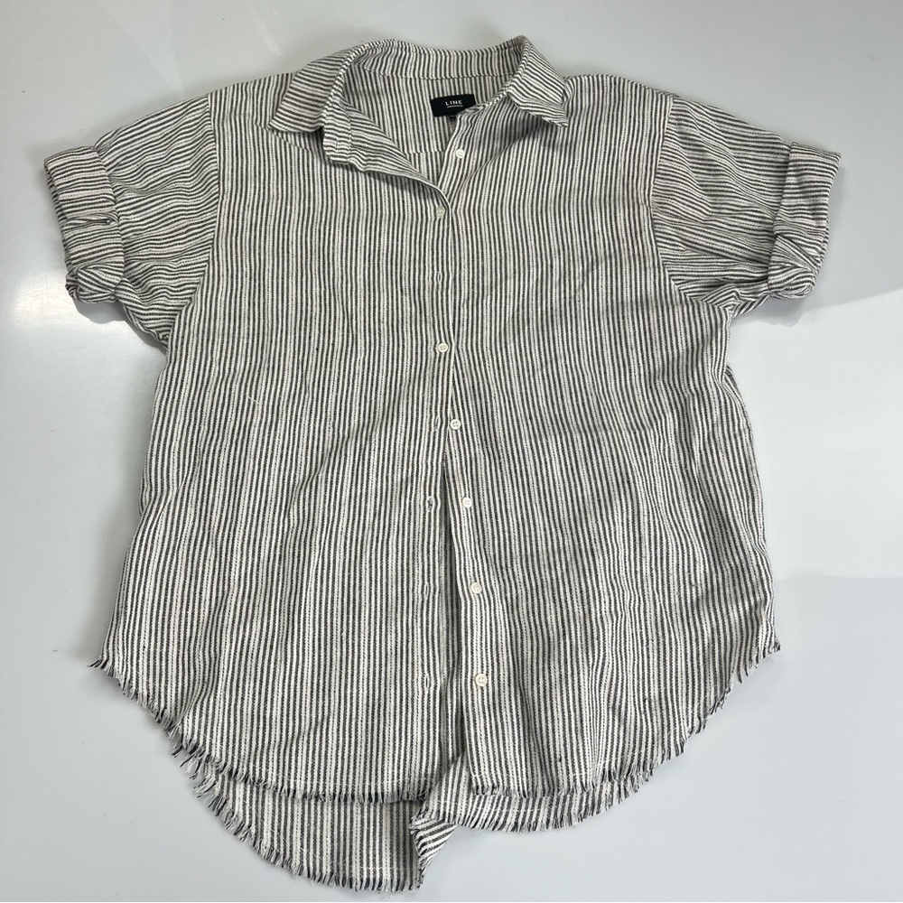 Line women’s black white striped button down shirt XS L6-33